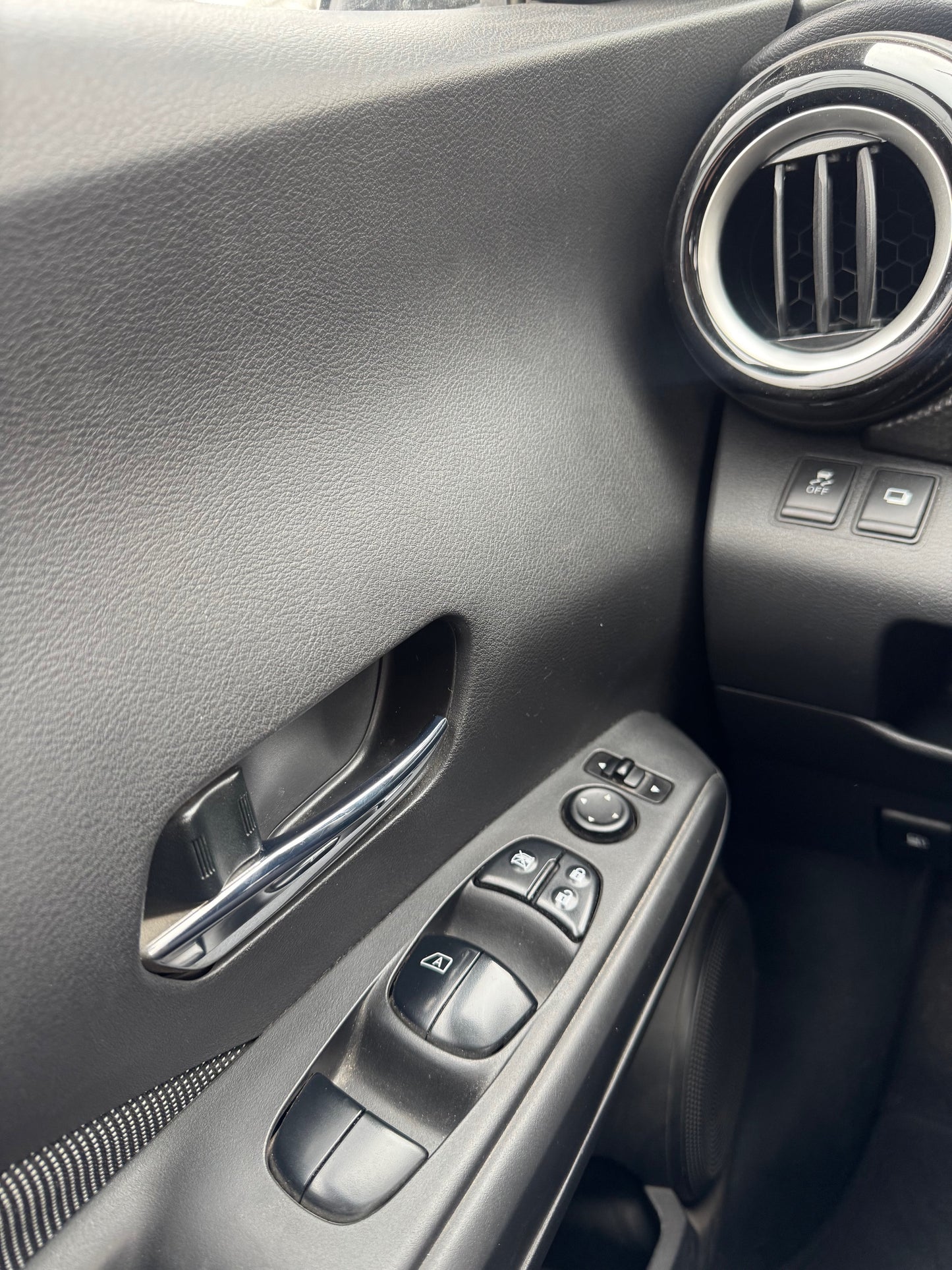 VENDIDA - NISSAN KICKS ADVANCE 2019
