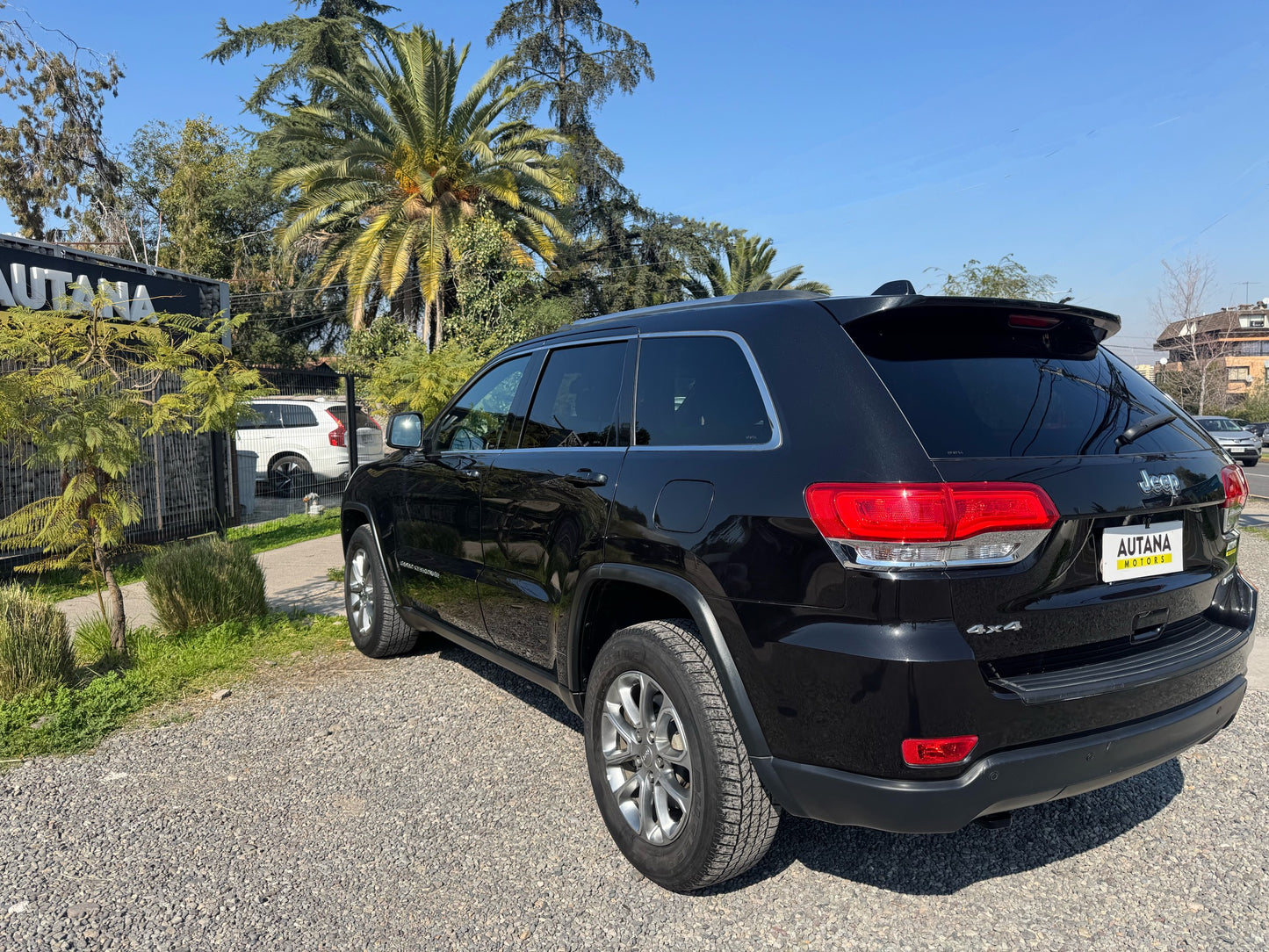 JEEP GRAND CHEROKEE LAREDO 4X4 2015