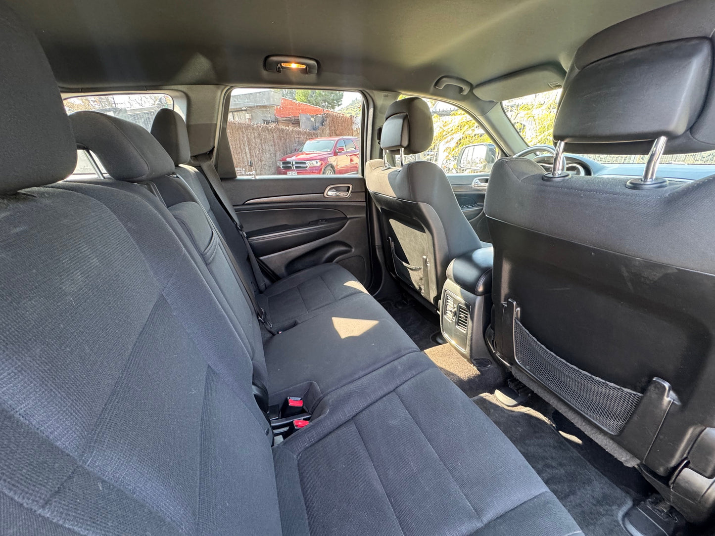 JEEP GRAND CHEROKEE LAREDO 4X4 2015