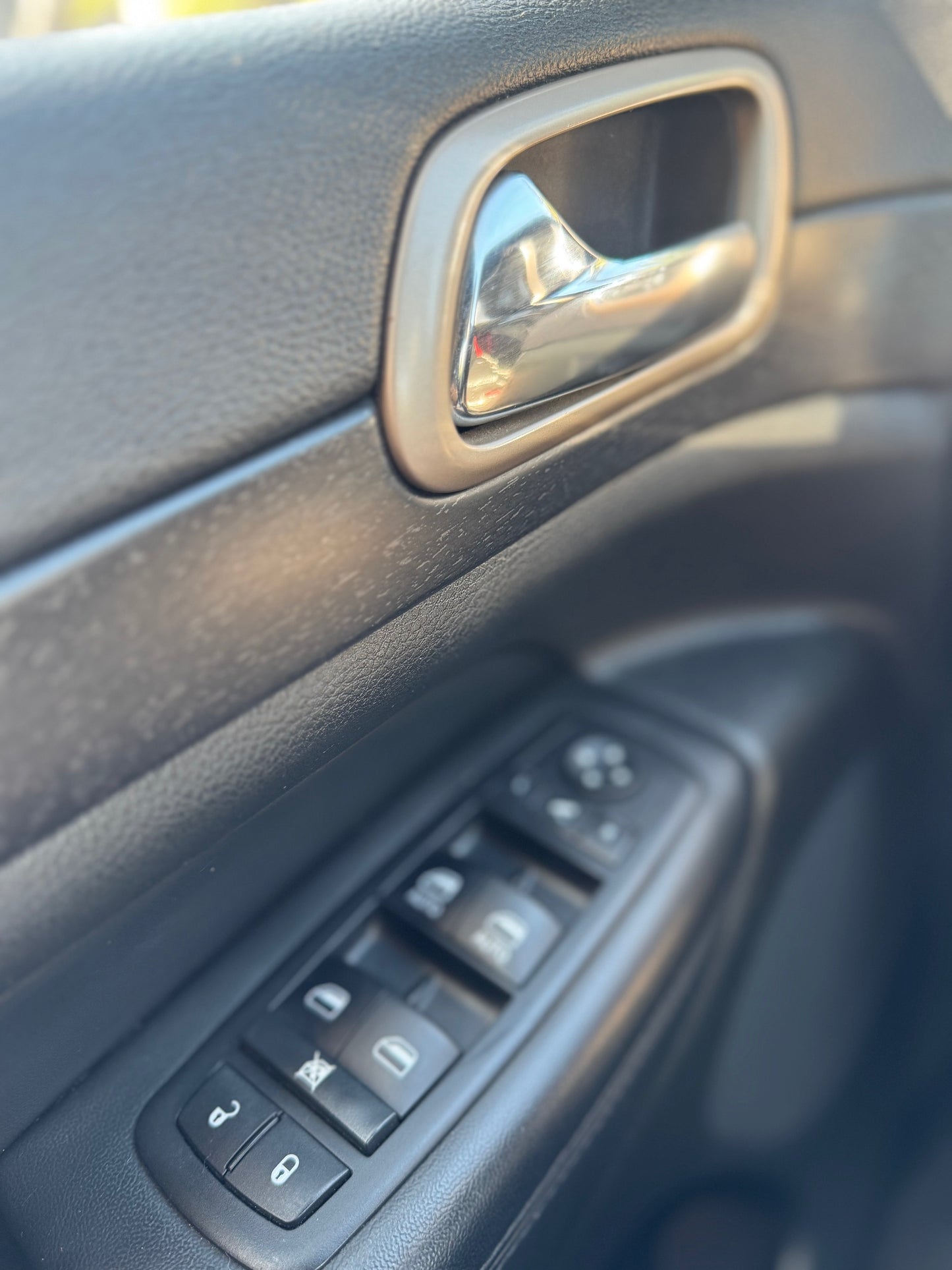 JEEP GRAND CHEROKEE LAREDO 4X4 2015