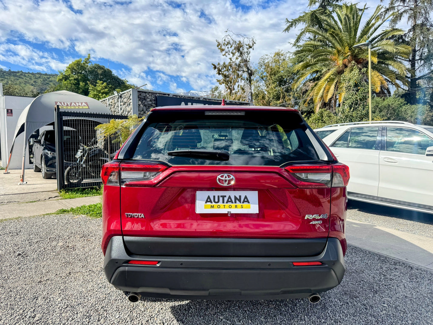 TOYOTA RAV4 4X4 2025
