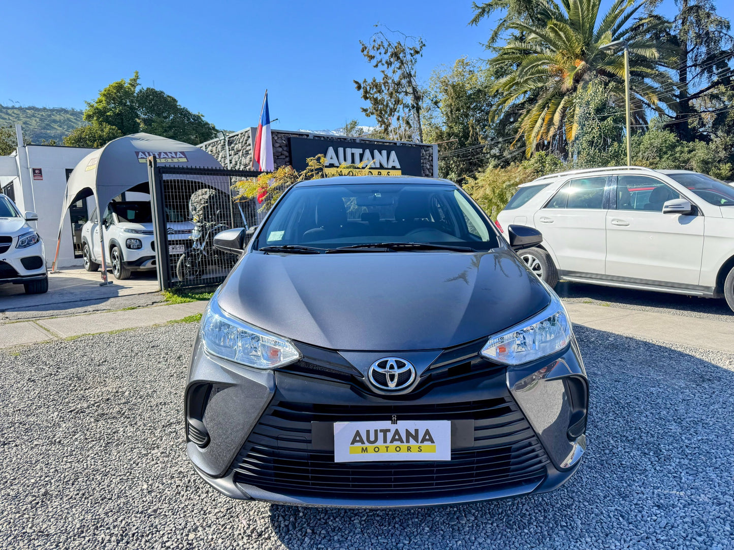 TOYOTA YARIS SEDAN 2022