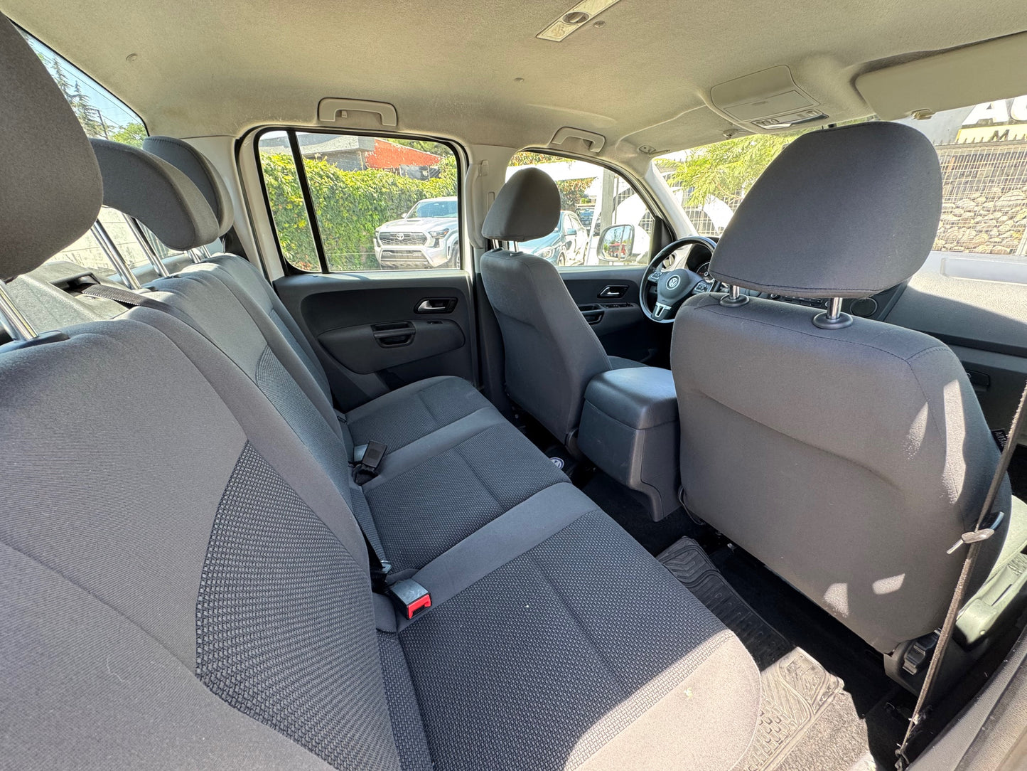 VENDIDA - VOLKSWAGEN AMAROK 4X4 AUT. 2015