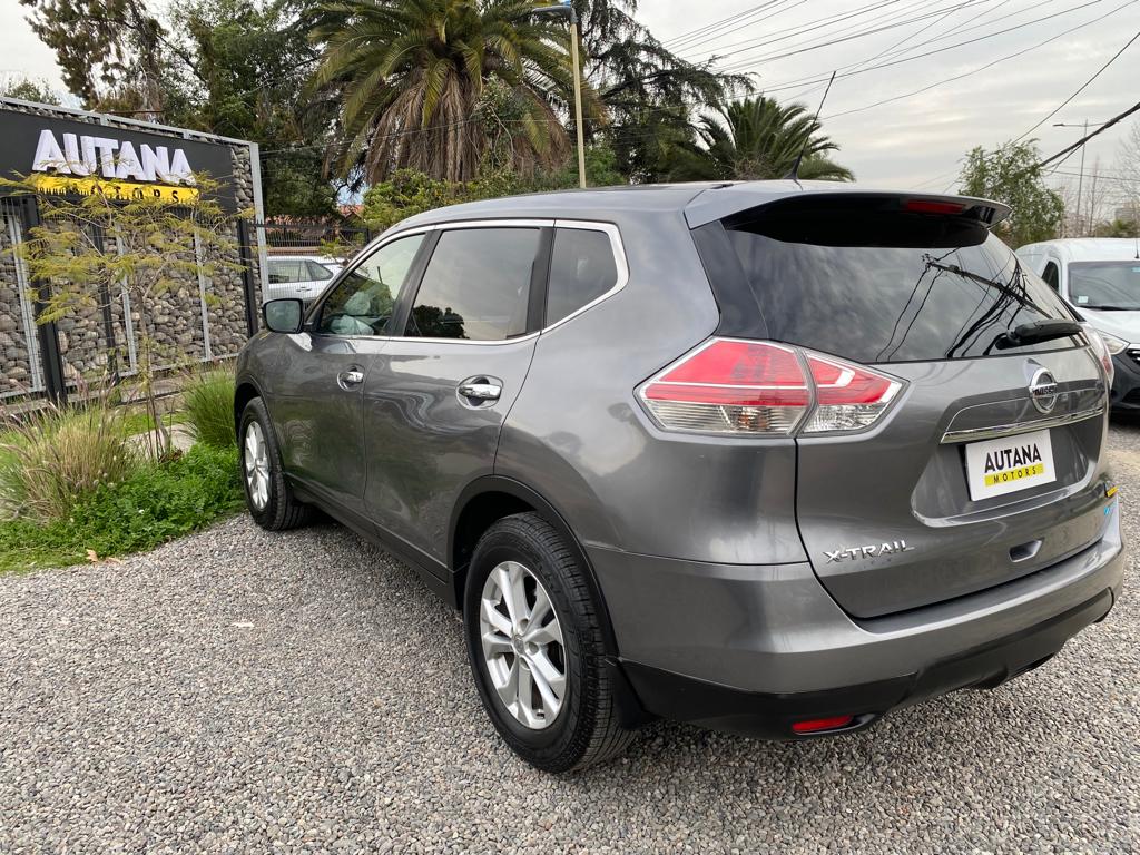 NISSAN XTRAIL 3CORRIDAS 2016