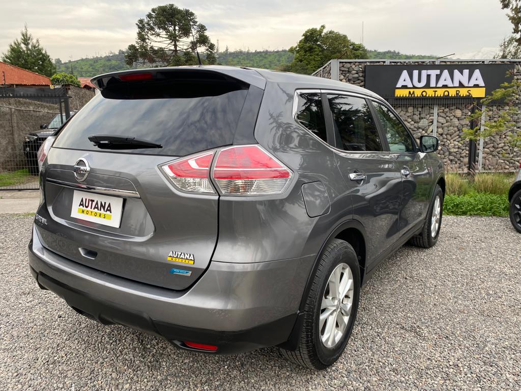 NISSAN XTRAIL 3CORRIDAS 2016