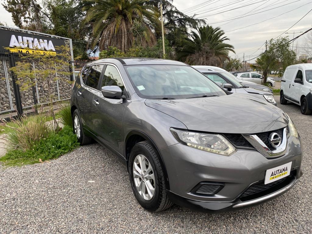 NISSAN XTRAIL 3CORRIDAS 2016