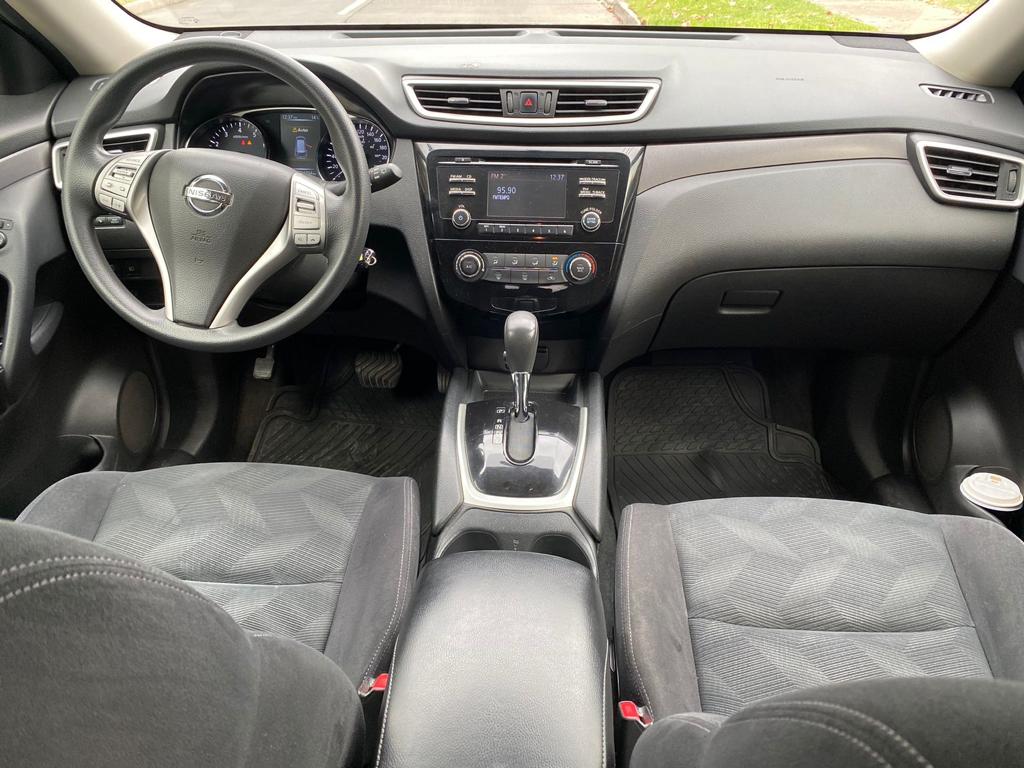 NISSAN XTRAIL 3CORRIDAS 2016