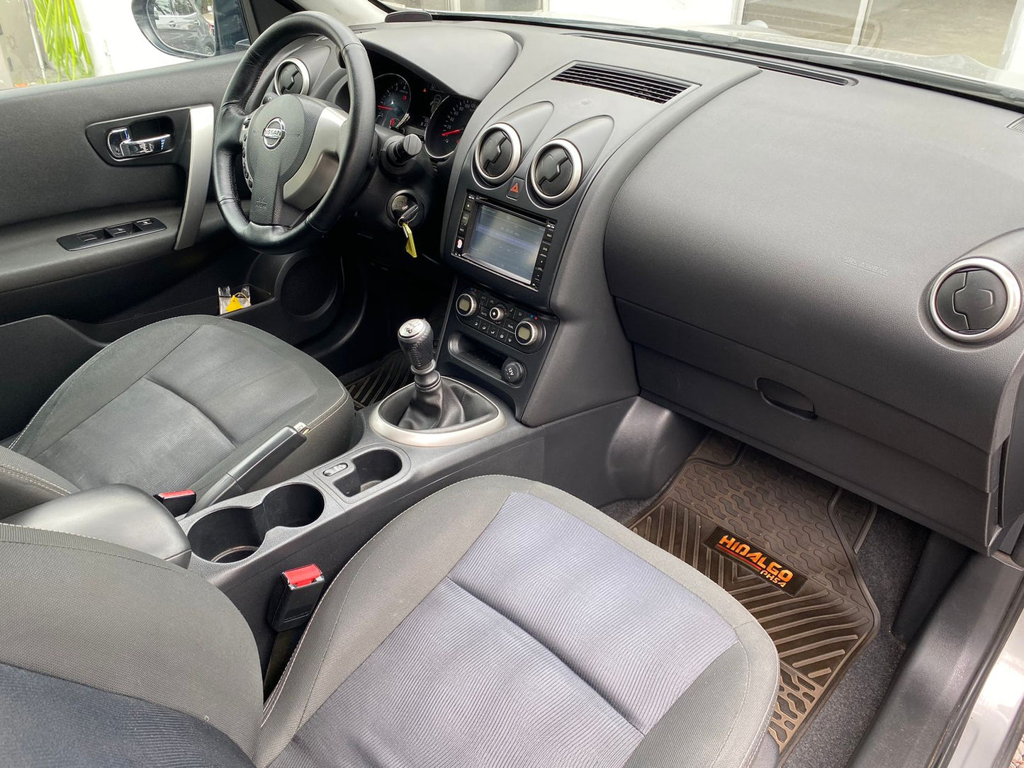 NISSAN QASHQAI 2.0 FULL CAJA SEXTA 2012