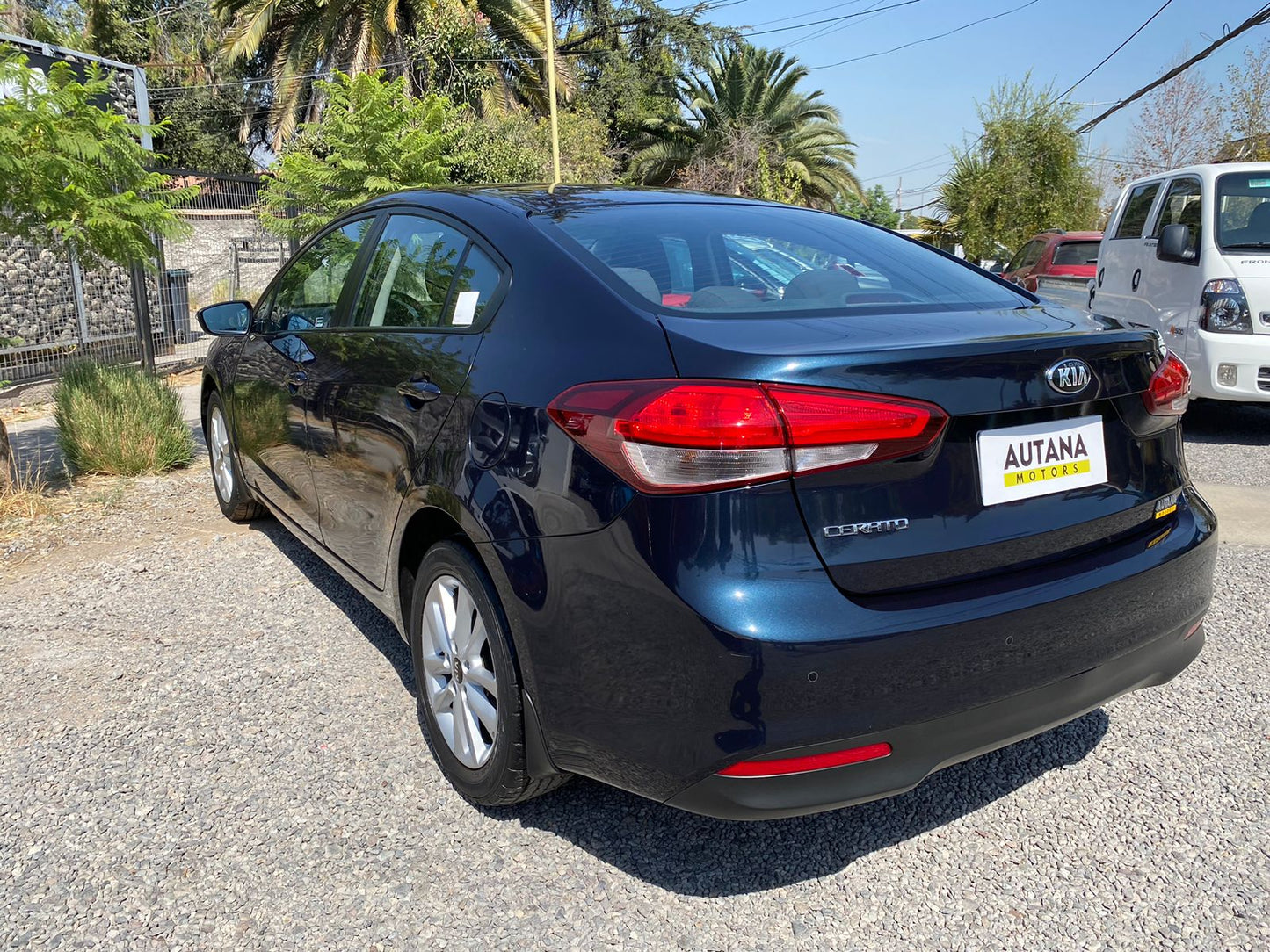 KIA CERATO EX FULL AUTOMATICO 2017