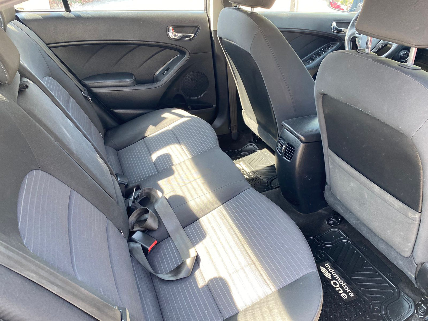 KIA CERATO EX FULL AUTOMATICO 2017