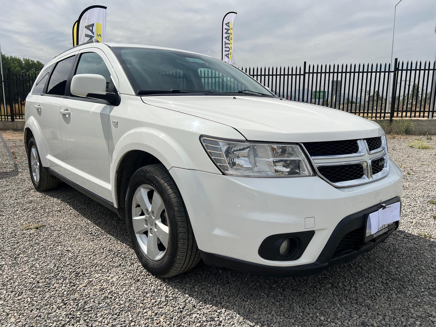 DODGE JOURNEY 3 CORRIDAS 2015
