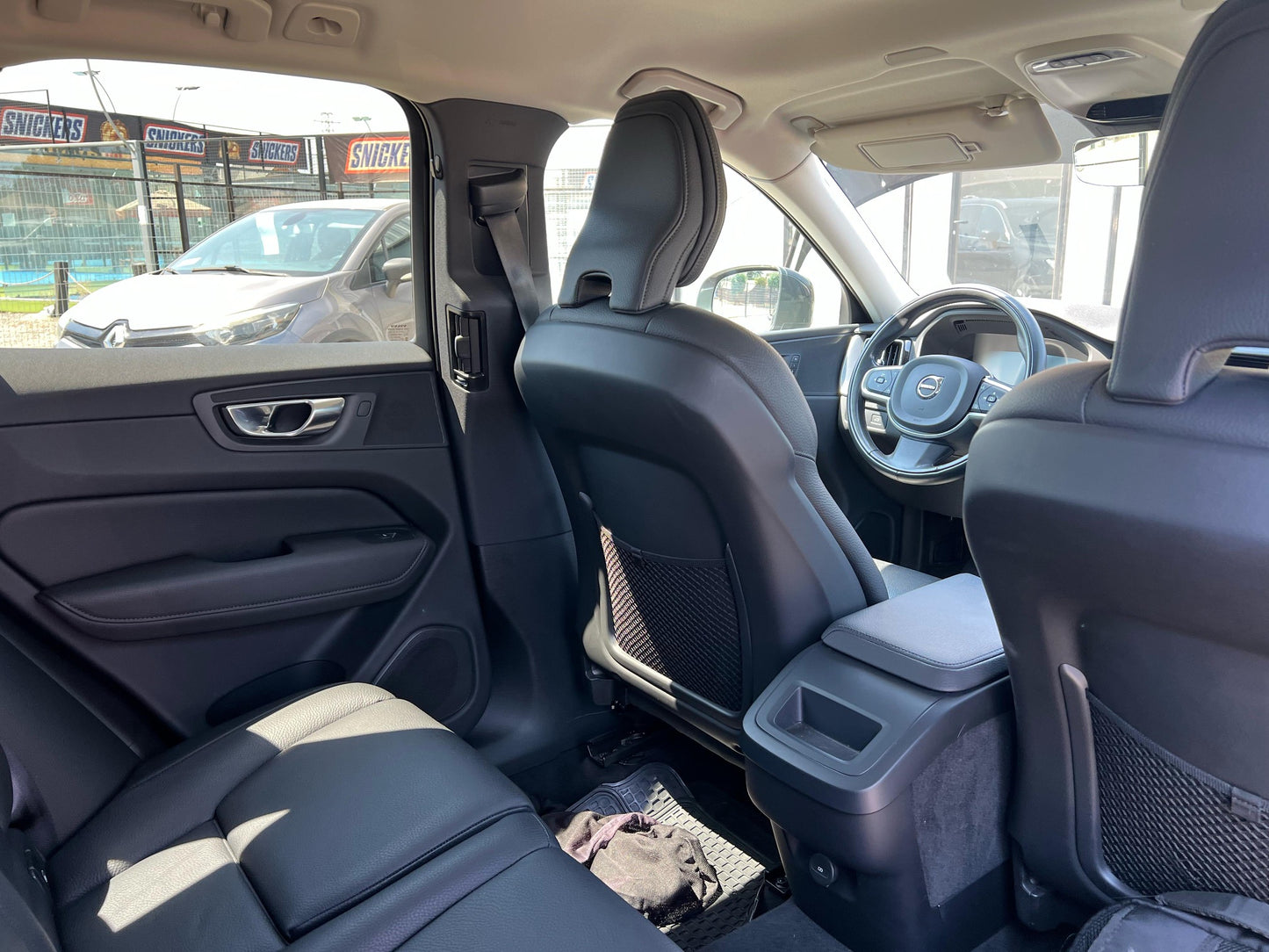 VOLVO XC60 DIESEL D4 MOMENTUM 2021