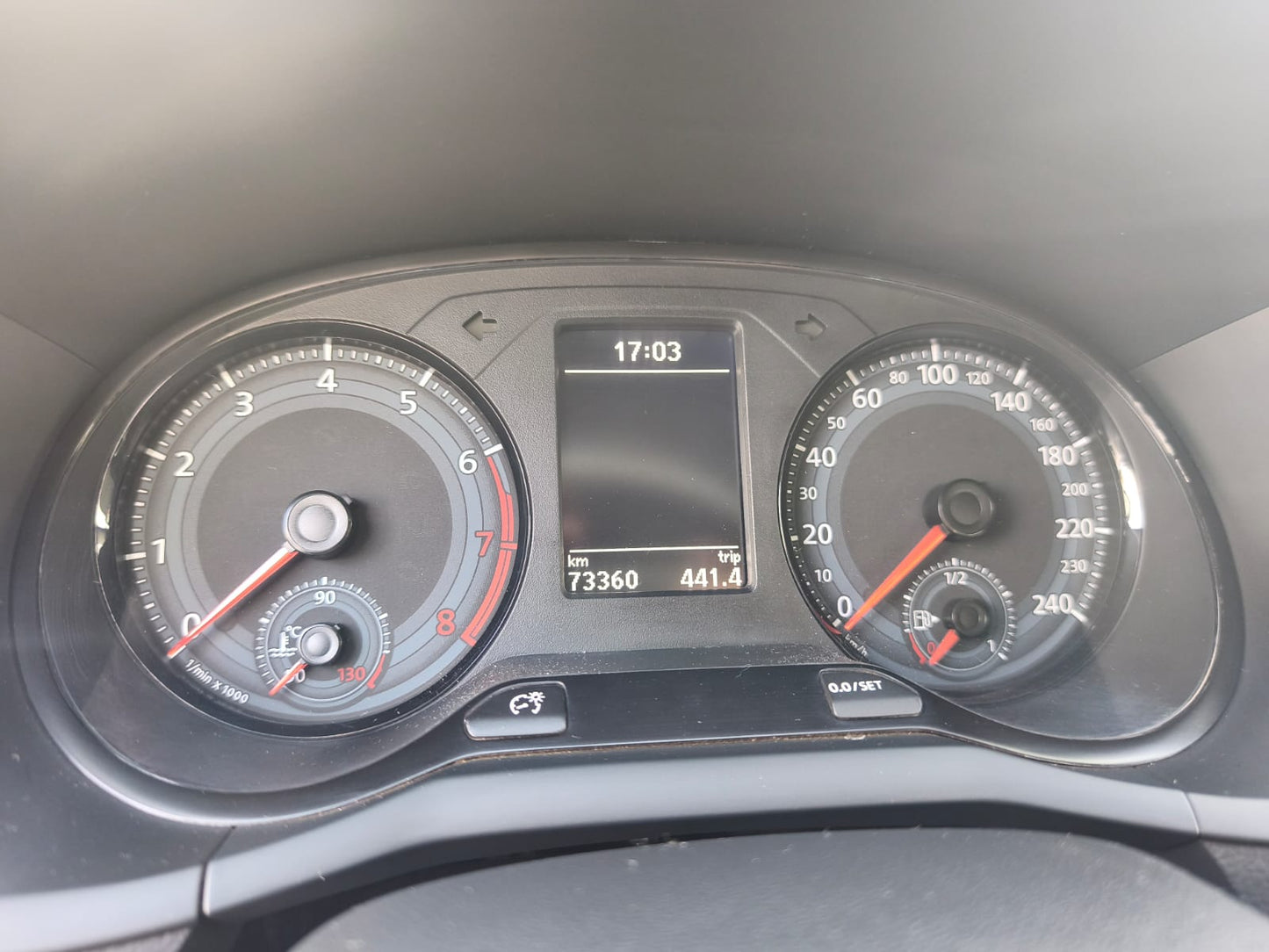 VENDIDO - VOLKSWAGEN VOYAGE TRENDLINE MT 1.6
