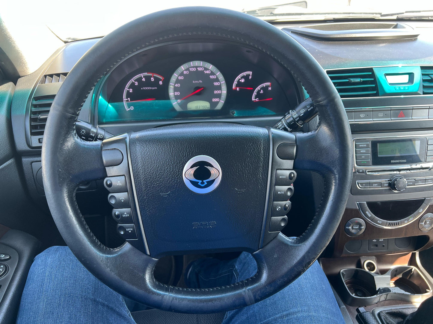 SSANGYONG REXTON W DIESEL 2015