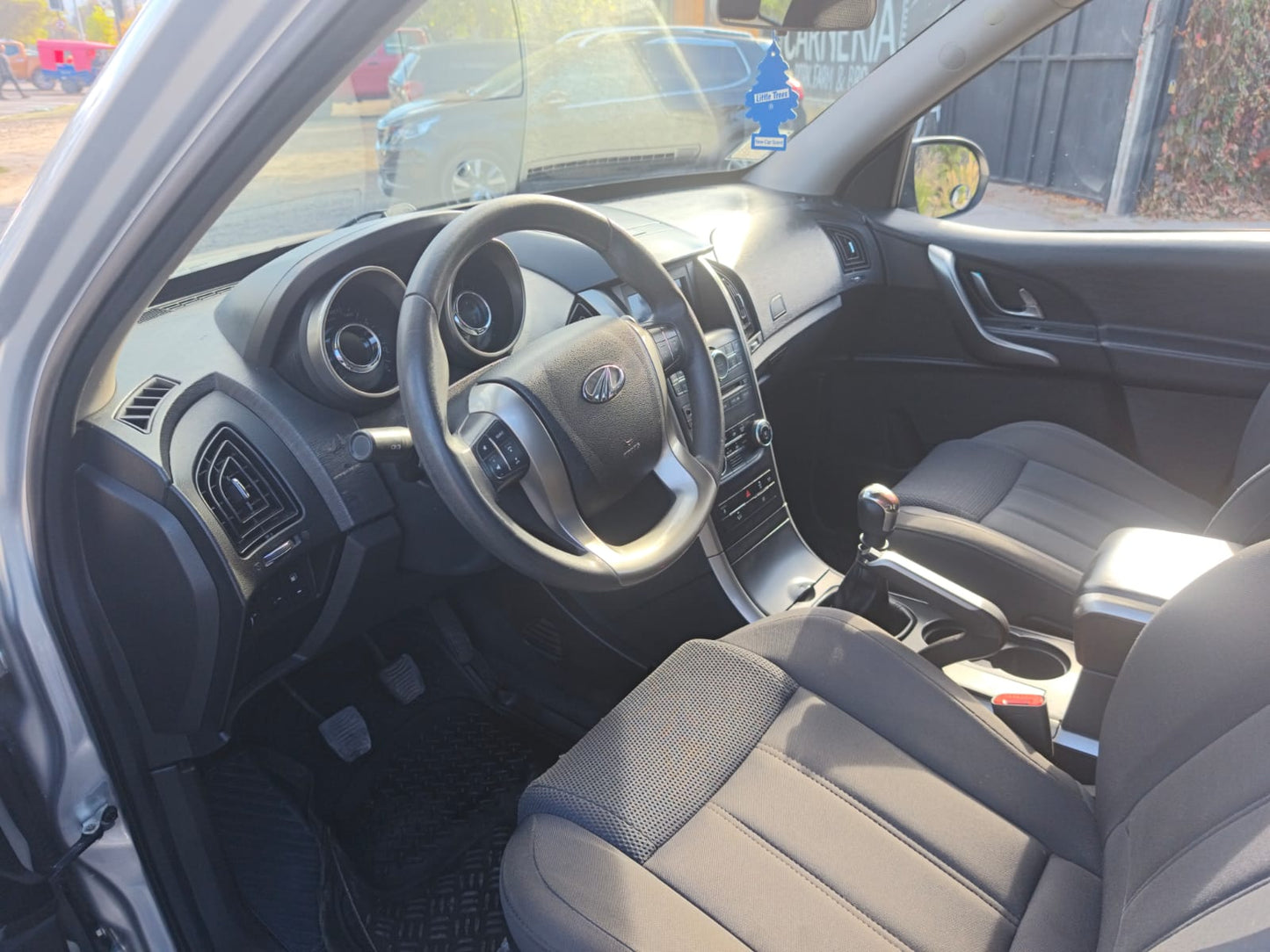 VENDIDA - MAHINDRA XUV500 2021 DIESEL UNICO DUEÑO