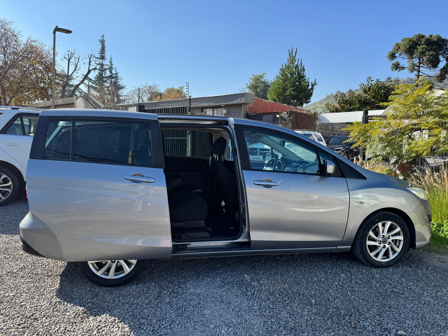 MAZDA 5 AUTOMATICA FULL TECHO 2016