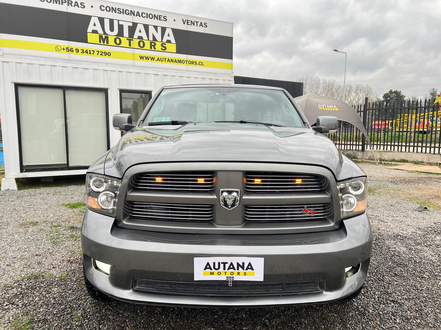 DODGE RAM 4X4 HEMI 2012