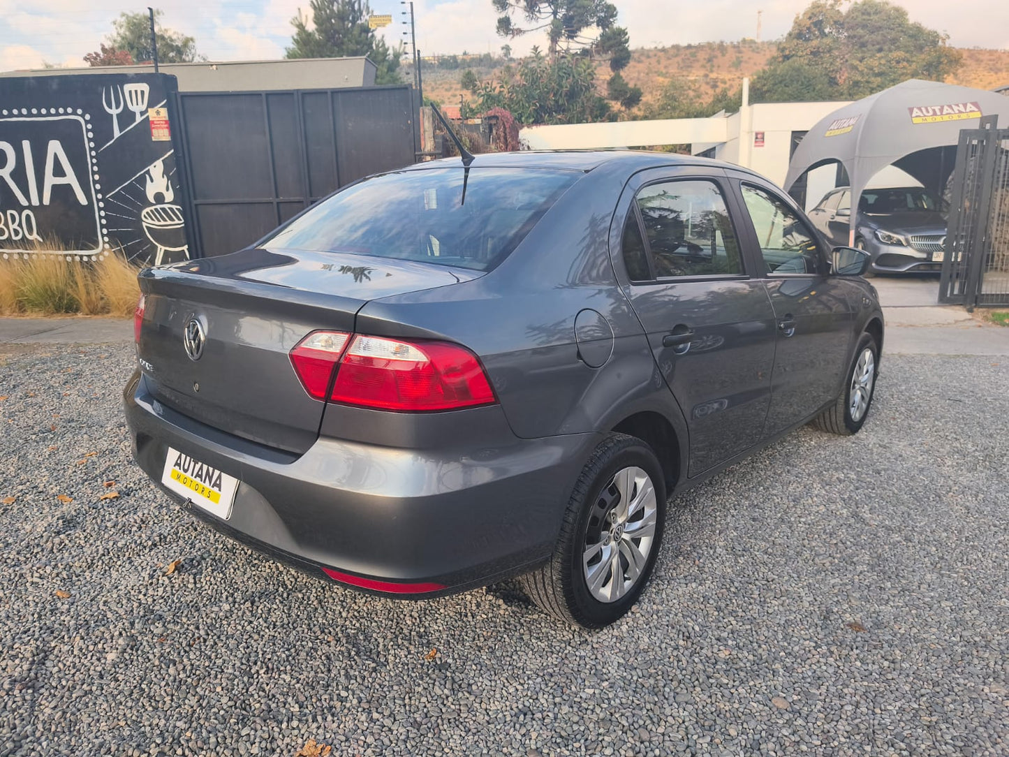 VENDIDO - VOLKSWAGEN VOYAGE TRENDLINE MT 1.6