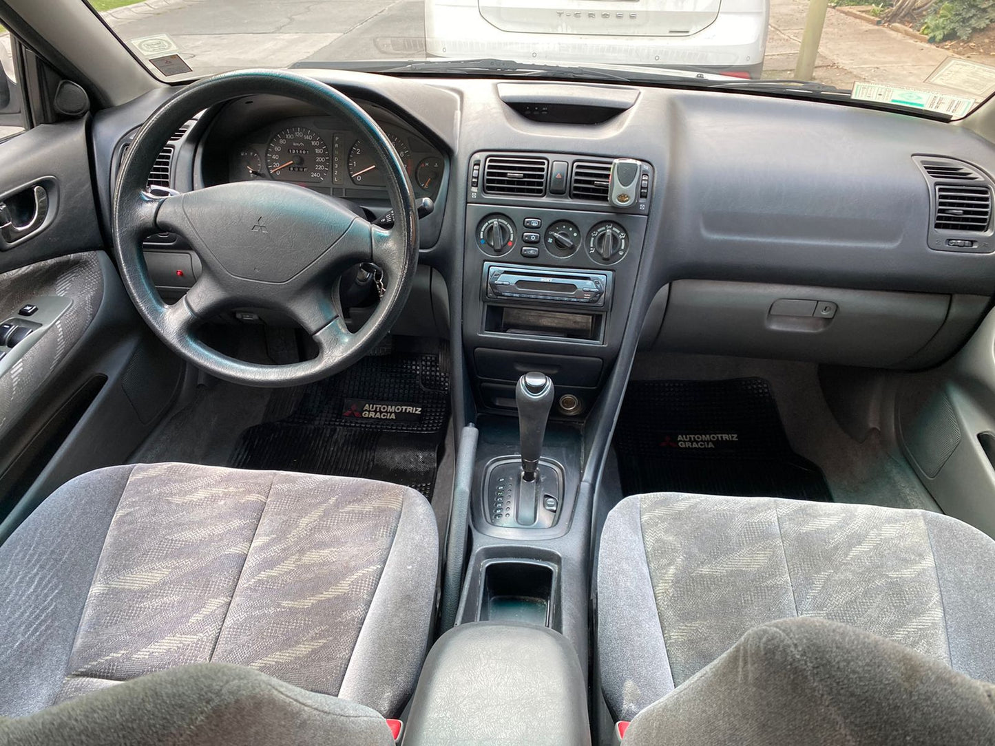MITSUBISHI GALANT 2006 - Vendido