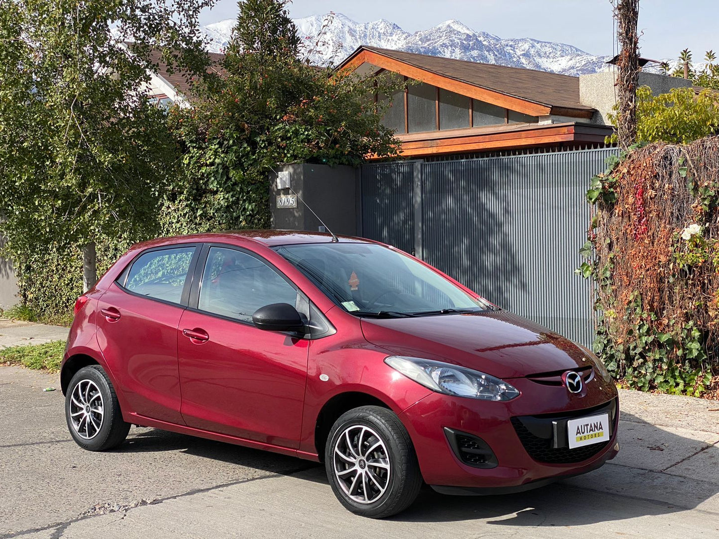 MAZDA 2 2013 - VENDIDO