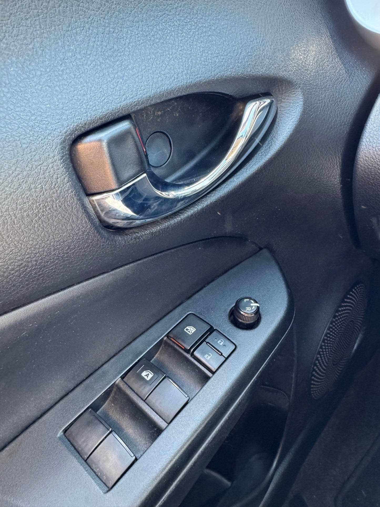 TOYOTA YARIS E AUTOMATIC 2019