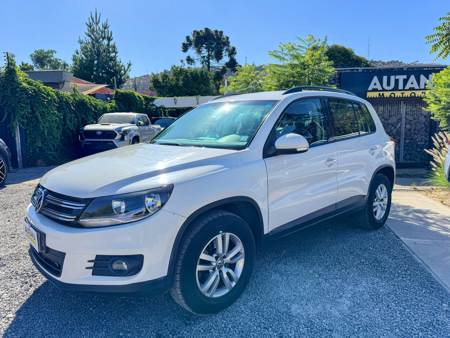 VOLKSWAGEN TIGUAN COMFORTLINE 2014