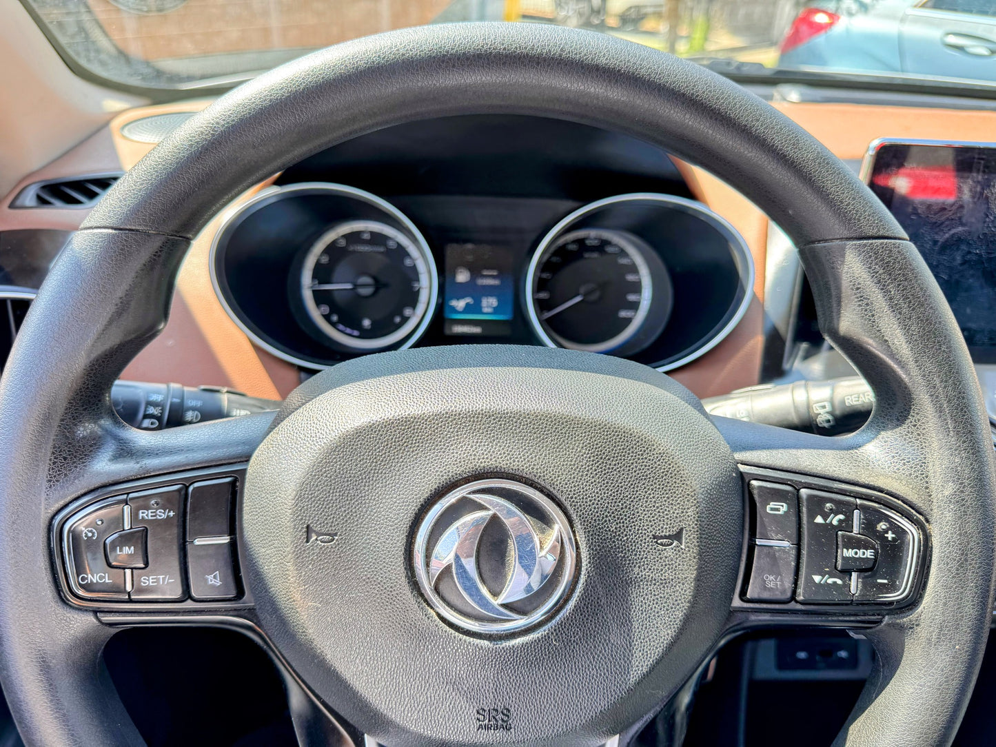 VENDIDO - DONGFENG AX4 LUXURY MT 2019