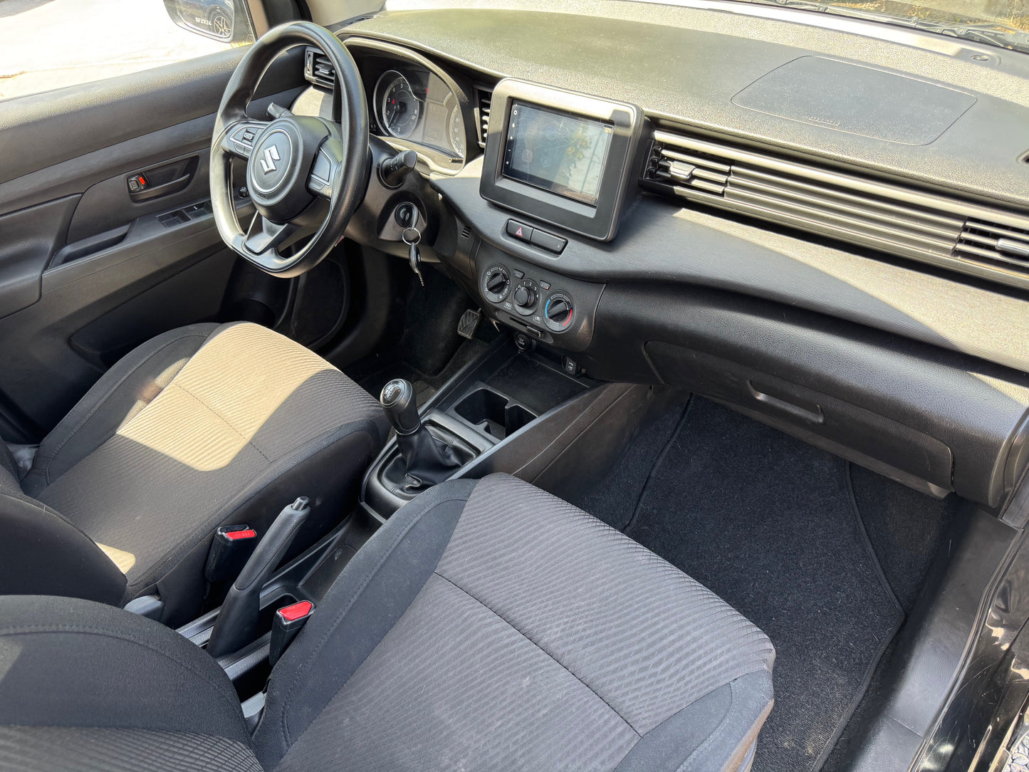 SUZUKI ERTIGA GLX 2023