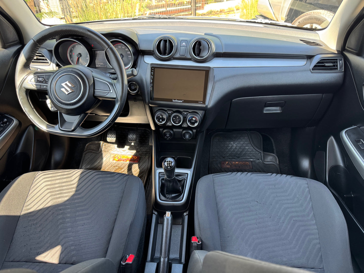 VENDIDO - SUZUKI SWIFT GLX 1.2 2021