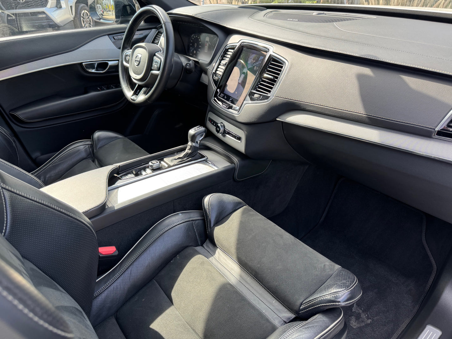 VOLVO XC90 T6 R-DESIGN AWD 2022