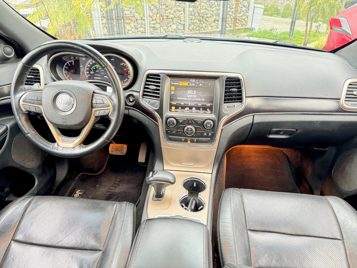 JEEP GRAND CHEROKEE DIESEL LIMITED 4X4 2015