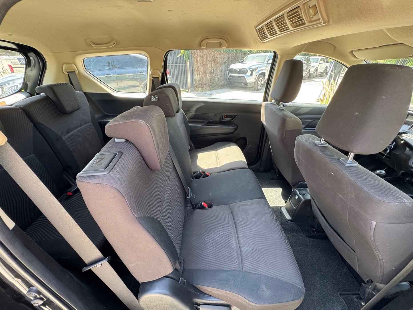 SUZUKI ERTIGA GLX 2023