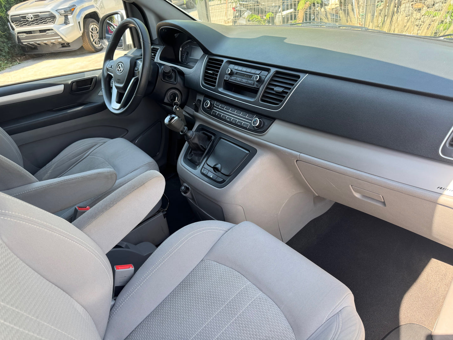 MAXUS G10 9+1 DIESEL 2023