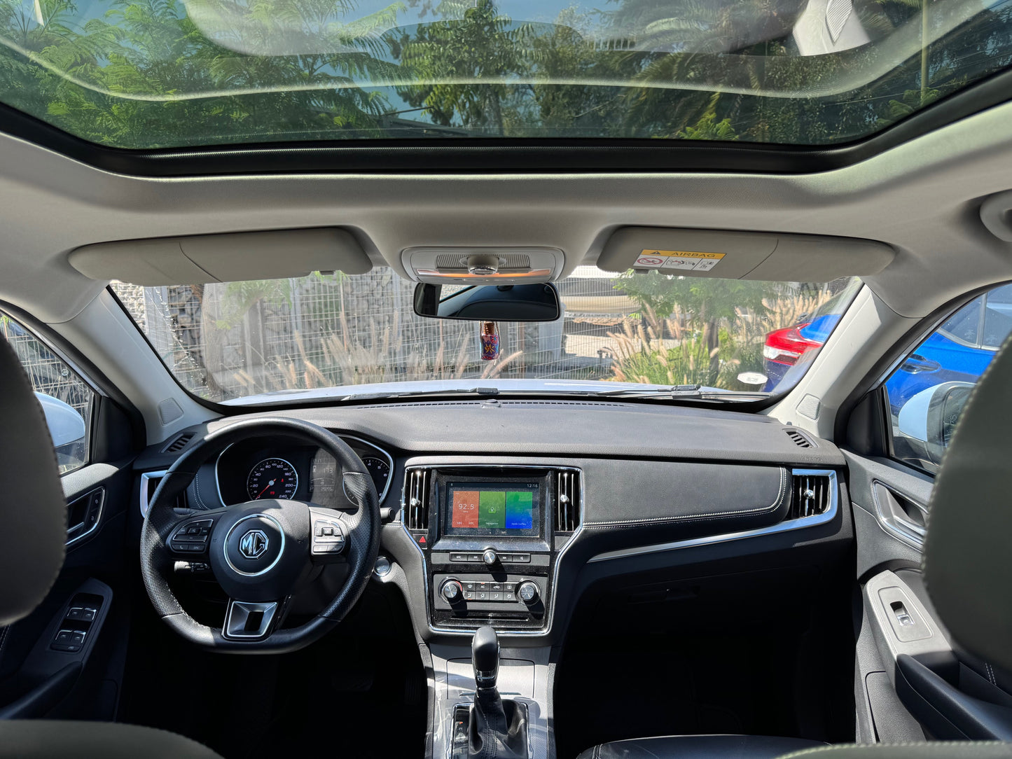 MG RX5 2.0 AWD TECHO PANORAMICO 2023