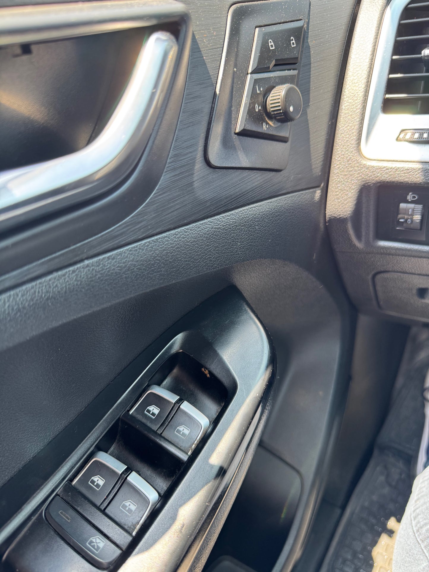 JMC VIGUS WORK LX 2.5 2022