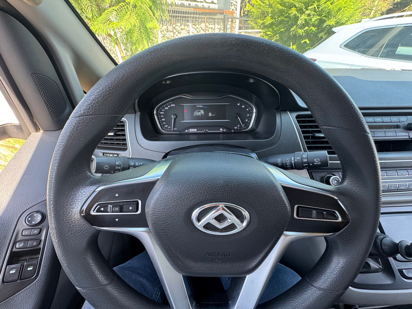 MAXUS G10 9+1 DIESEL 2023