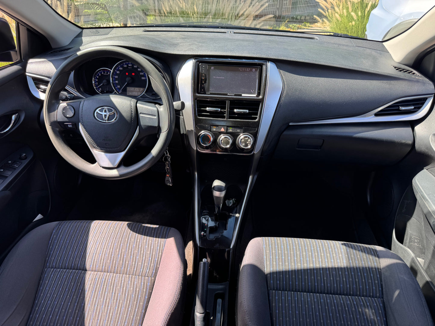 TOYOTA YARIS E AUTOMATIC 2019