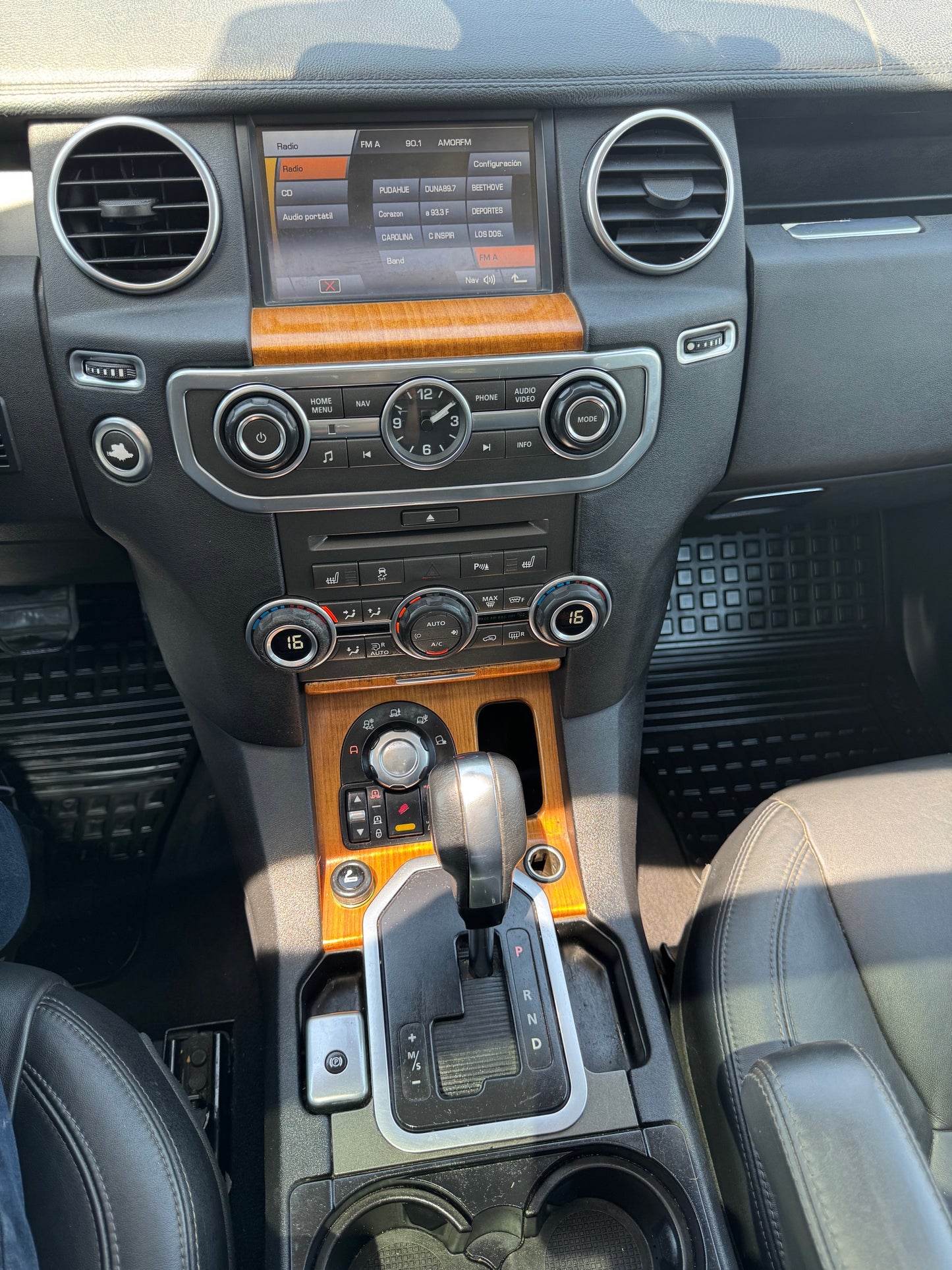 LAND ROVER DISCOVERY 4 DIESEL 3.0