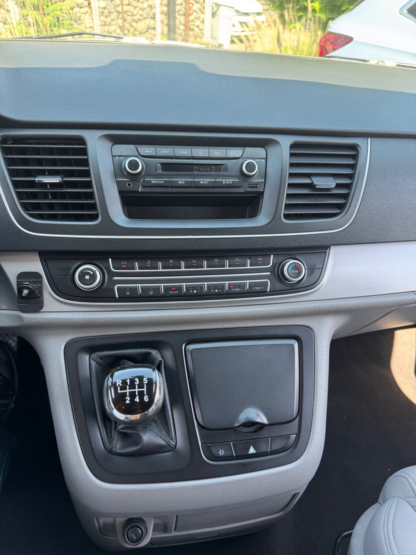 MAXUS G10 9+1 DIESEL 2023