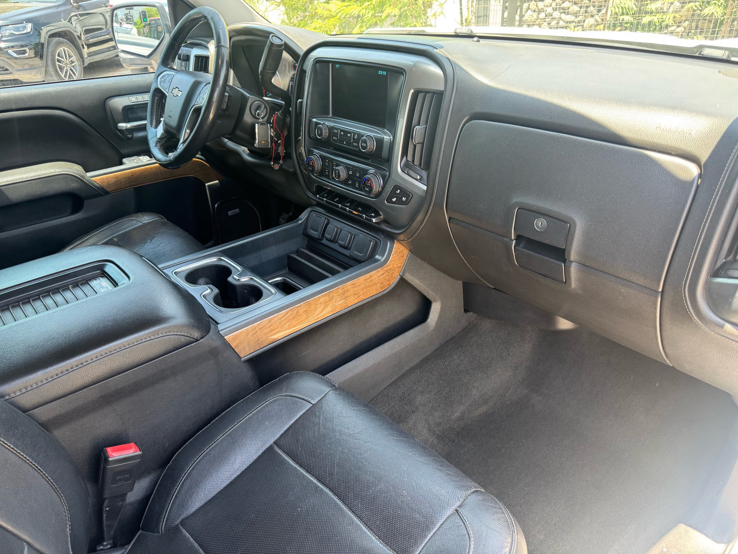 CHEVROLET SILVERADO LTZ 4X4 2019