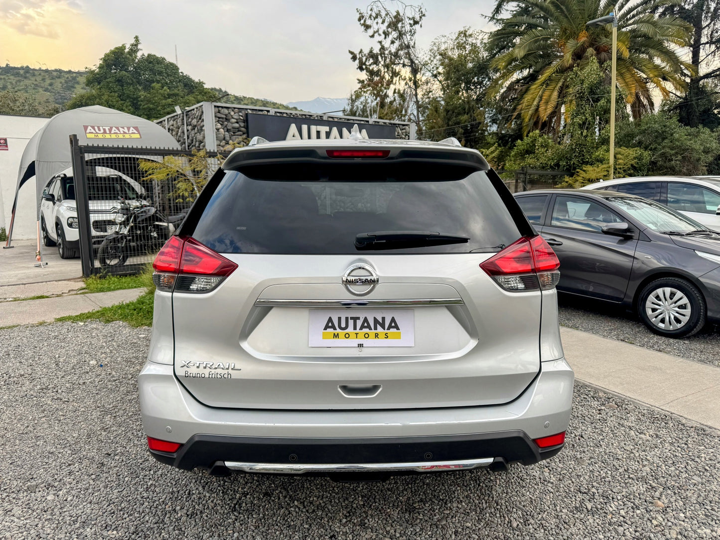 VENDIDA - NISSAN XTRAIL ADVANCE 3ROW 2018