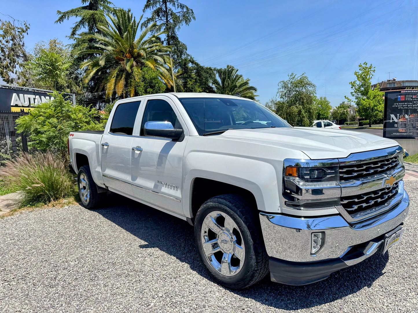 CHEVROLET SILVERADO LTZ 4X4 2019