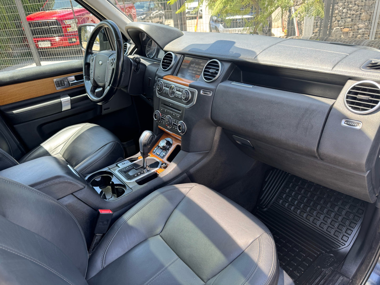LAND ROVER DISCOVERY 4 DIESEL 3.0