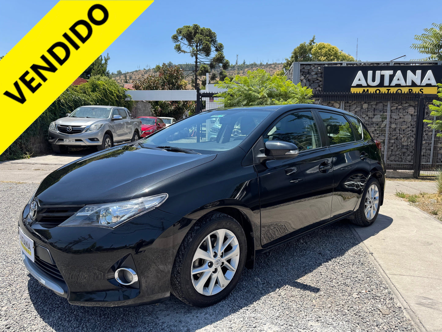 TOYOTA AURIS LEi FULL 2014