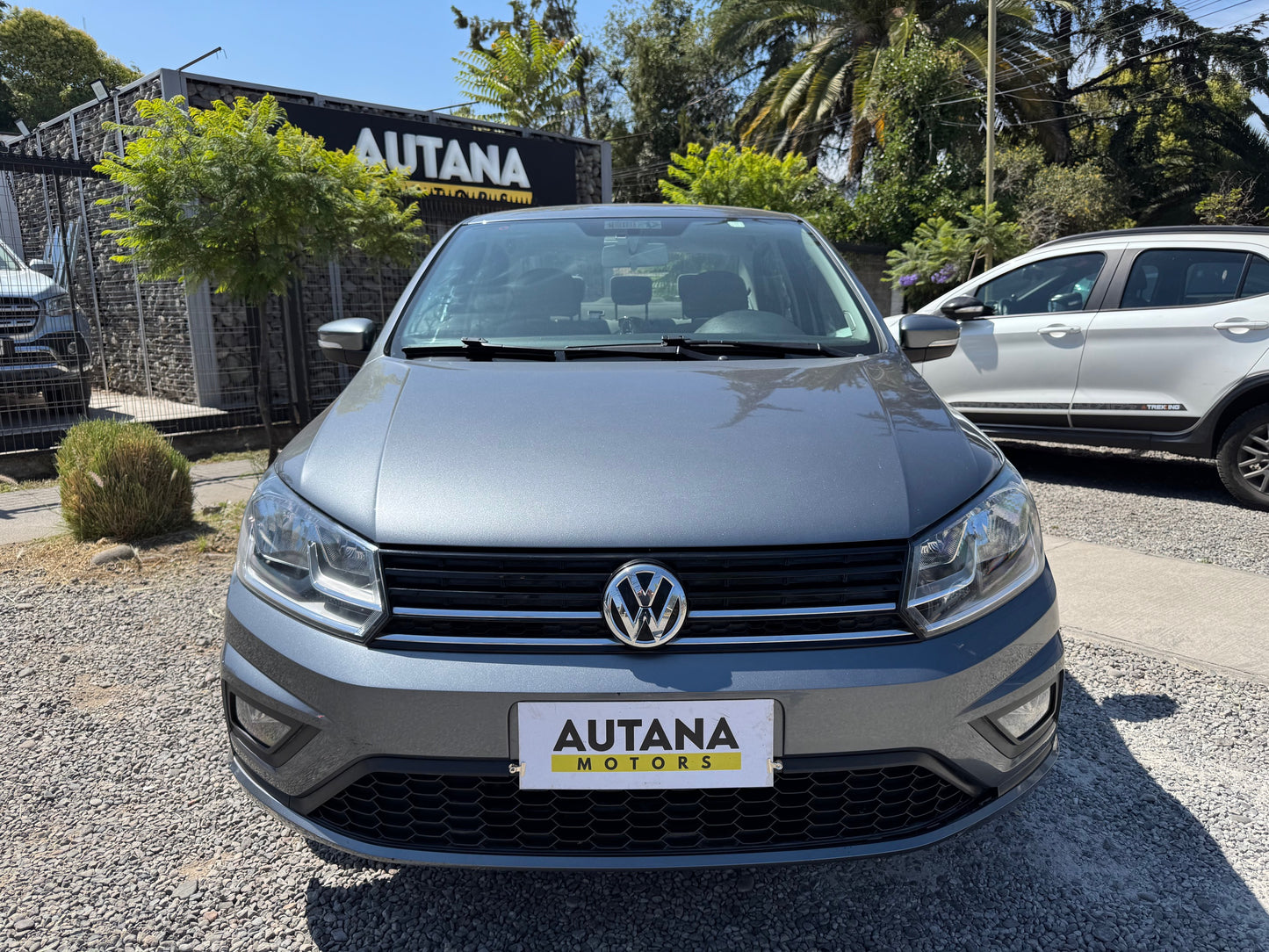 VOLKSWAGEN VOYAGUE HIGHLINE 2021
