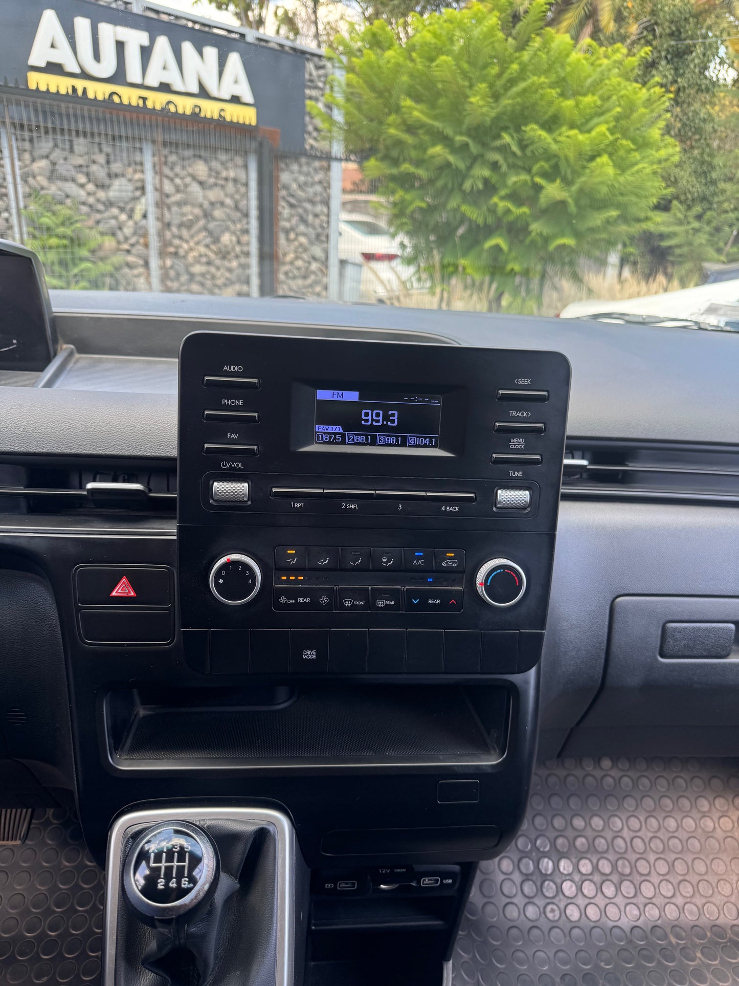 HYUNDAI STARIA 2.2 DIESEL 2022