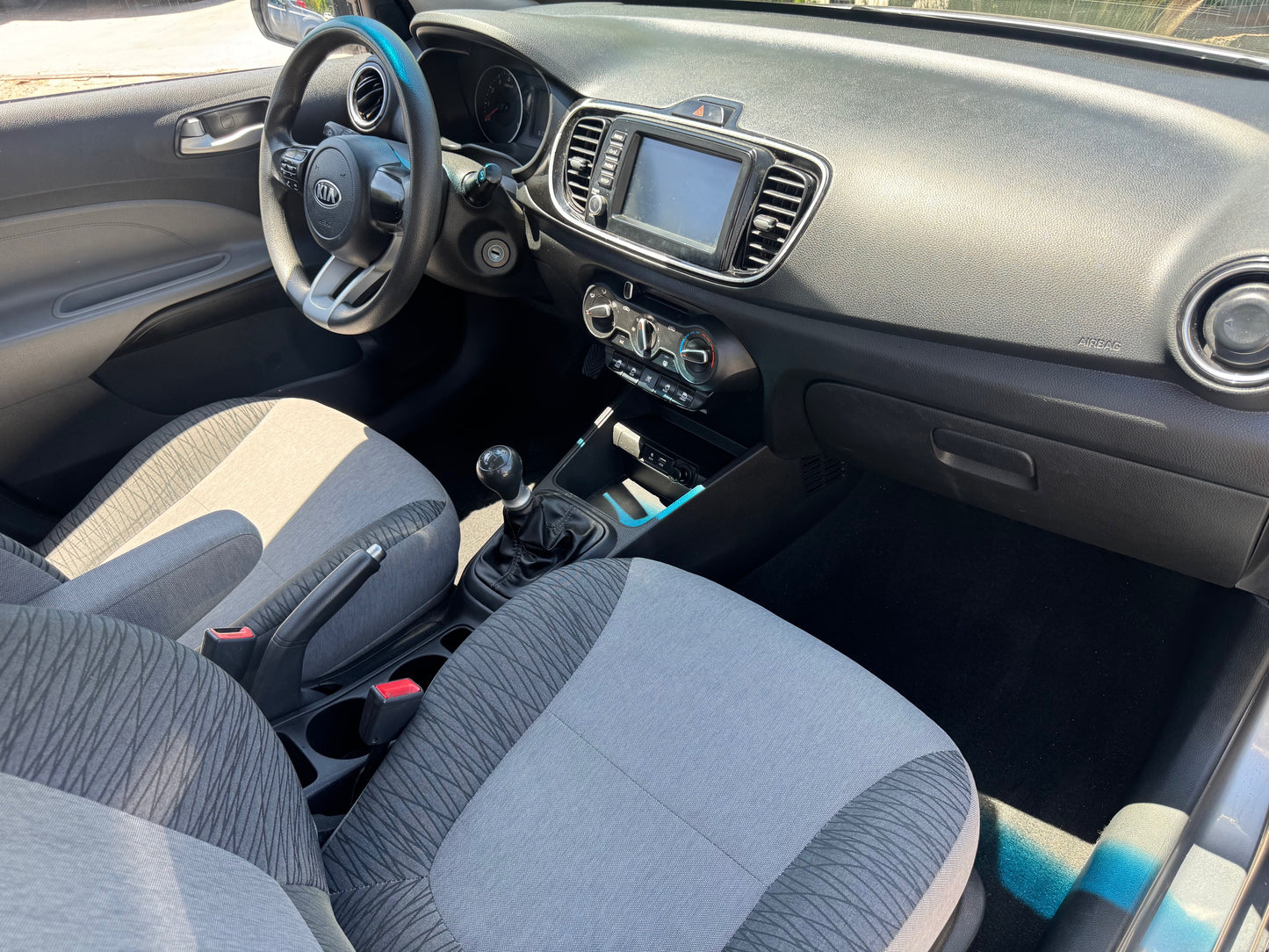 KIA SOLUTO FULL 2021