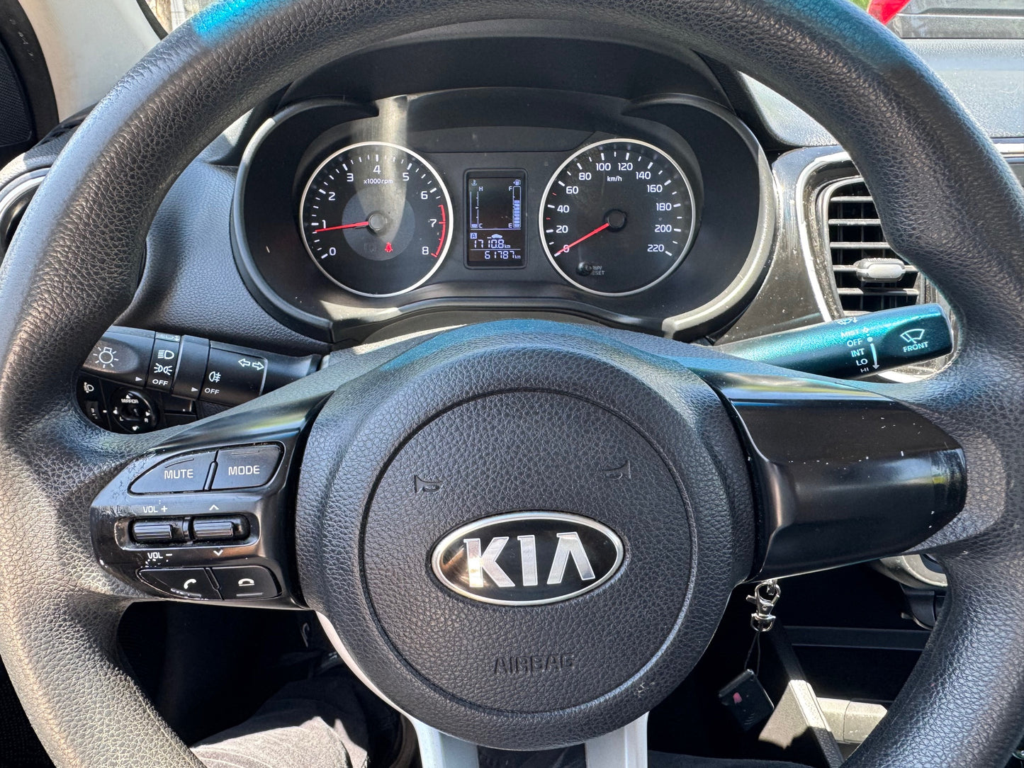KIA SOLUTO FULL 2021