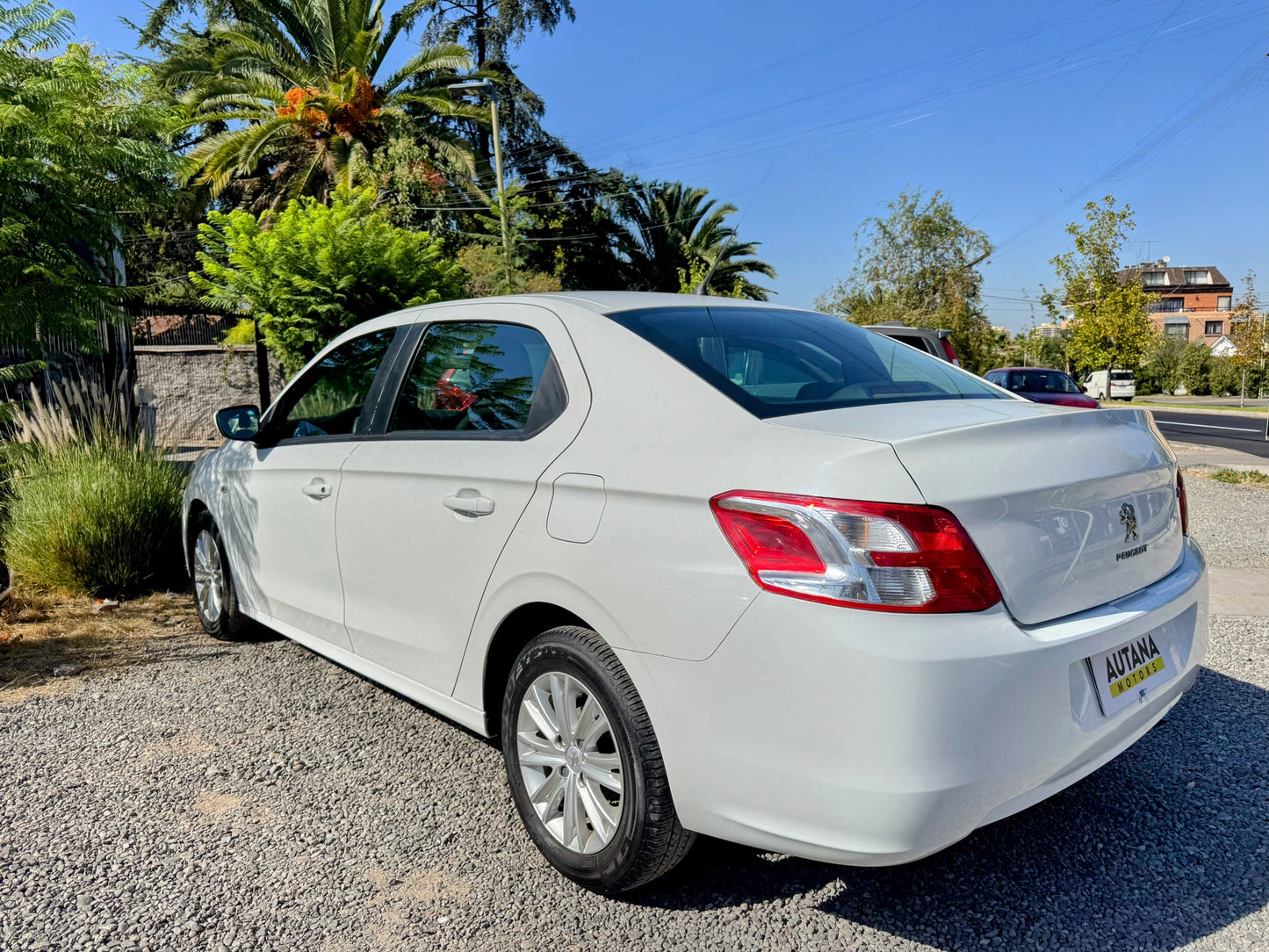 PEUGEOT 301 VTi AUTOMATIQUE 2017
