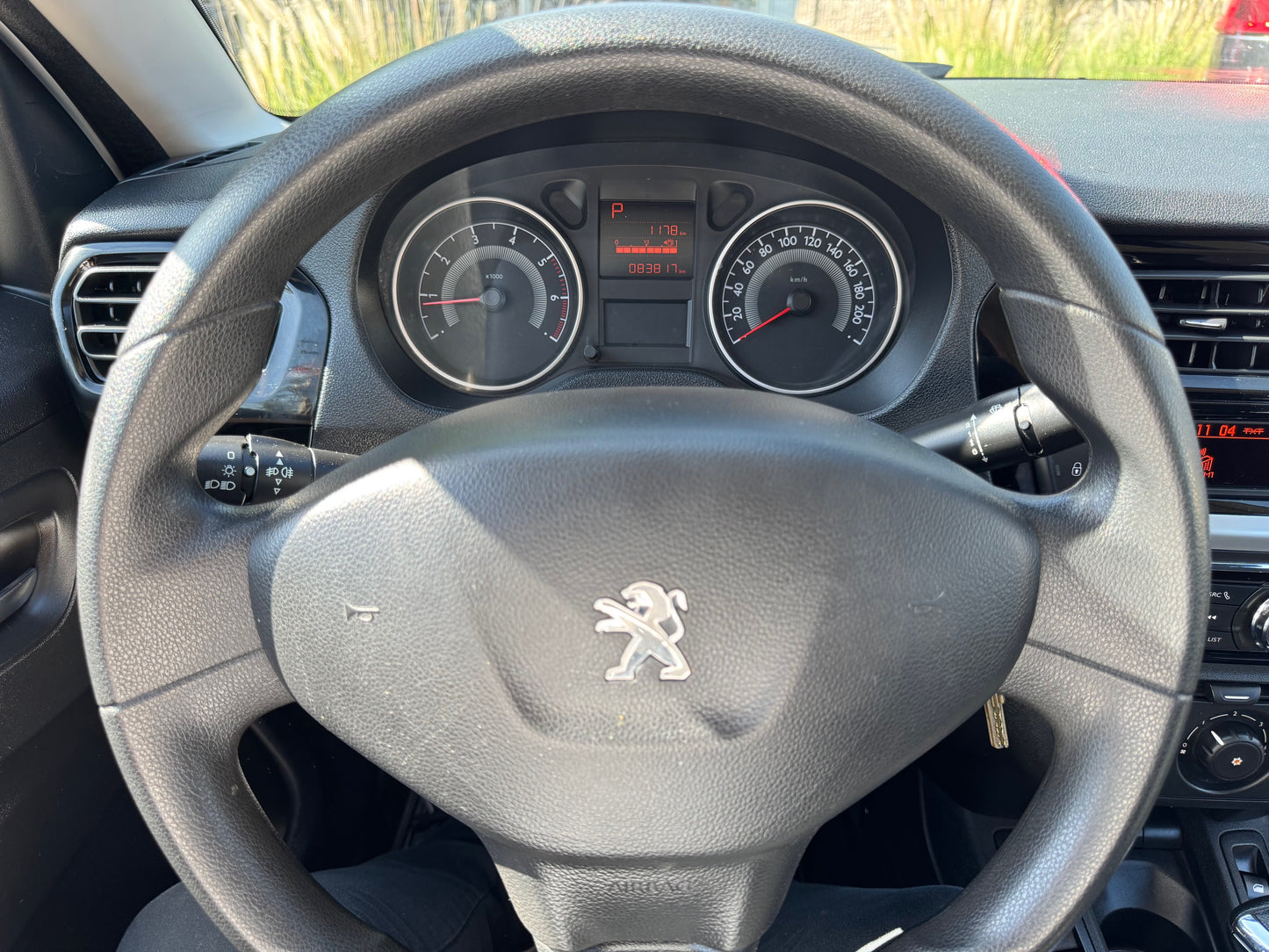 PEUGEOT 301 VTi AUTOMATIQUE 2017